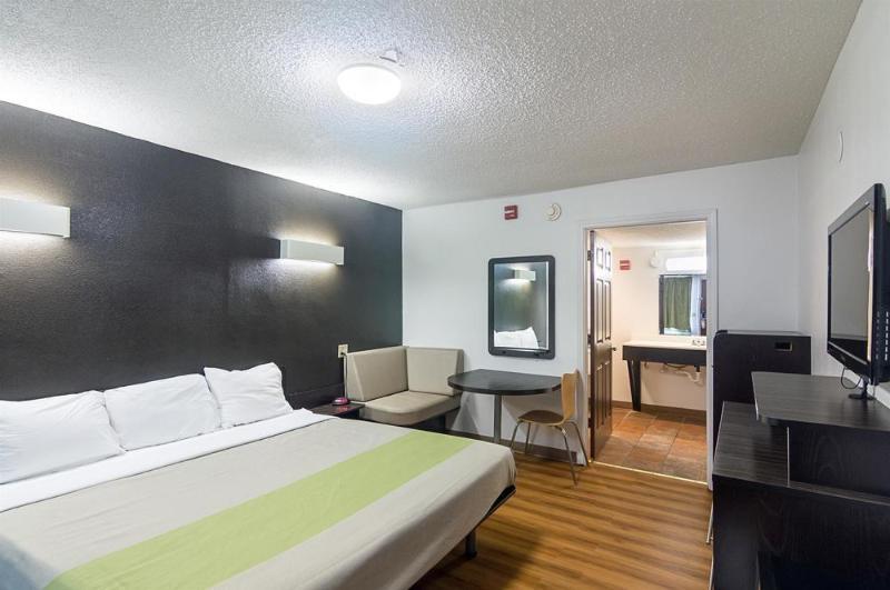 Studio Inn Extended Stay Oklahoma City Airport By Oyo Zewnętrze zdjęcie